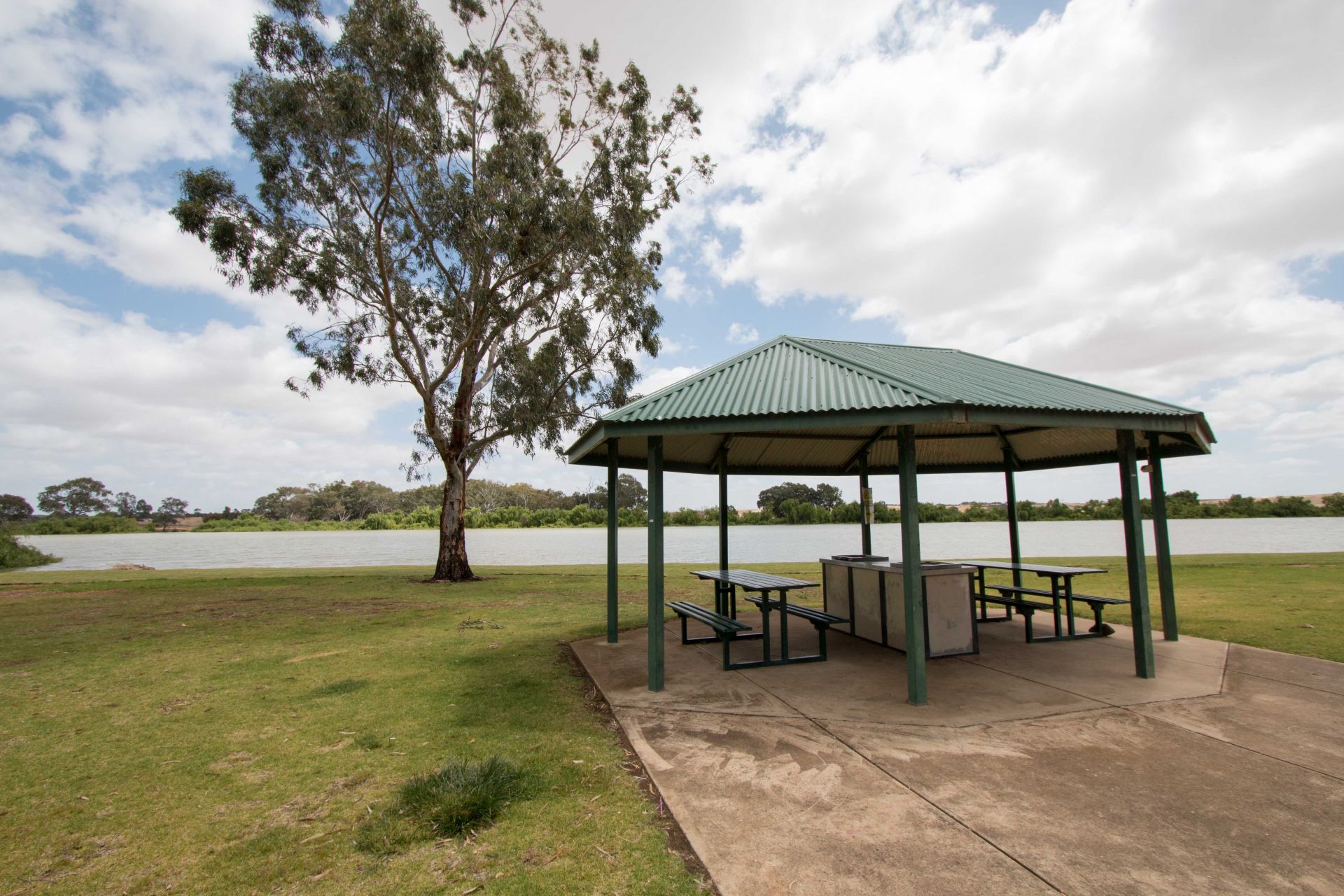 Thiele Reserve Picnic Shelter