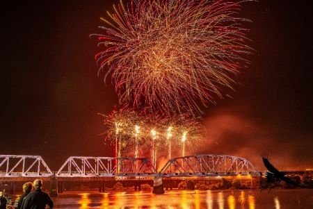 New Year's Eve Fireworks over Murray Bridge